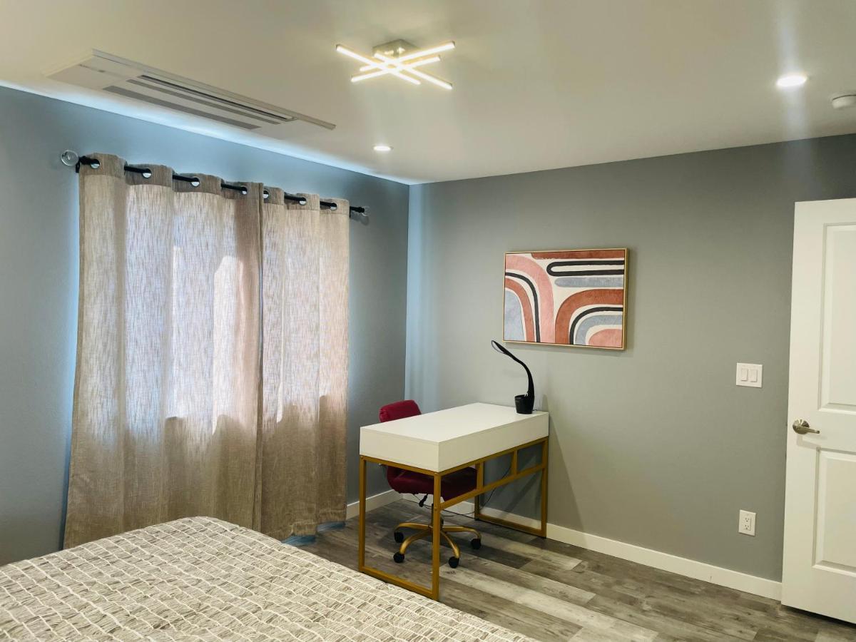 Green Lake 1St Line Home A With Central Air Conditioners Seattle Extérieur photo